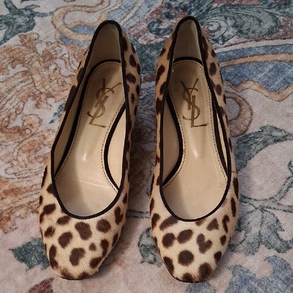 YSL Leopard Flats - Picture 2 of 10